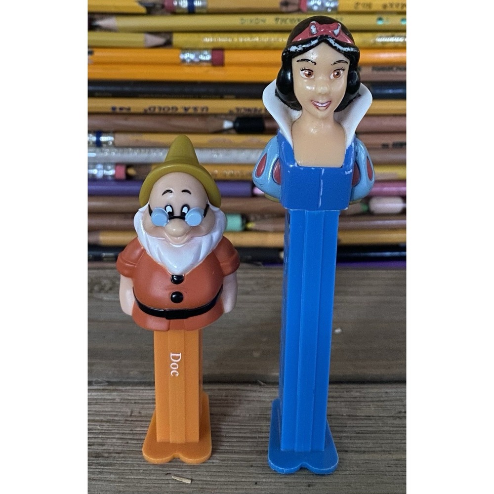 VTG Lot Of 2 Peez Snow White & Doc Collectibles